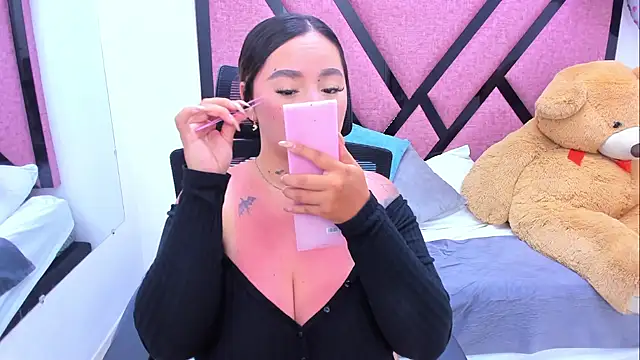 MiaaCastroo online show from May 2026 01:21:01 AM
