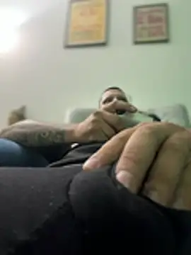 fabianvergon94 online show from June 2026 11:02:03 PM