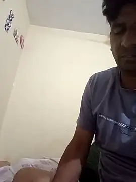 Hot-tina01 online show from April 2026 06:00:02 PM