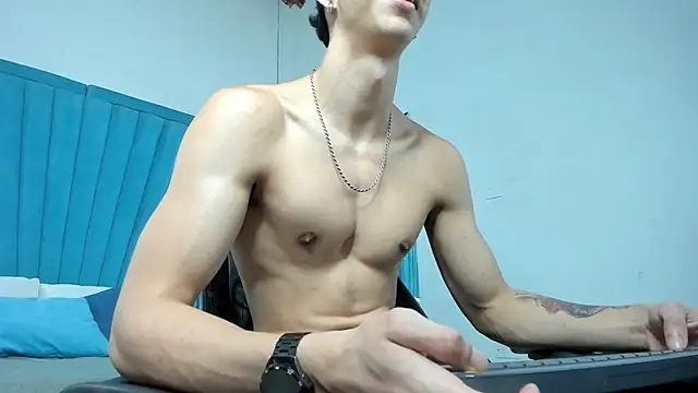 OliverThompsonJS online show from June 2026 05:05:01 AM
