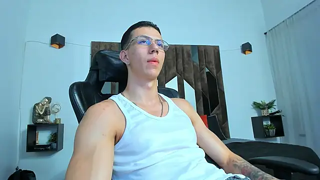 OliverThompsonJS online show from June 2026 06:07:01 AM