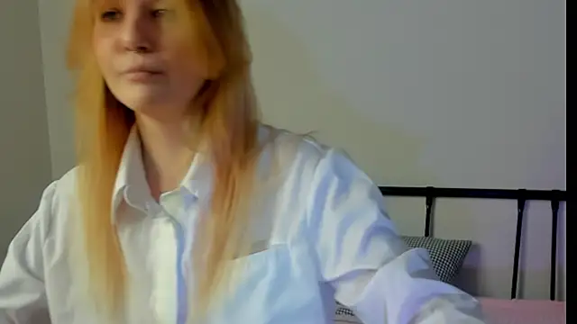 TonyaMeow online show from April 2026 06:49:02 AM