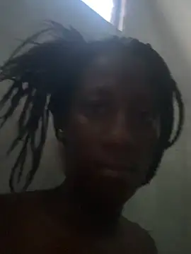 Snapshot of Aprilberri chatting on July 2026 11:23:01 PM Aprilberri online show from July 2026 11:23:01 PM