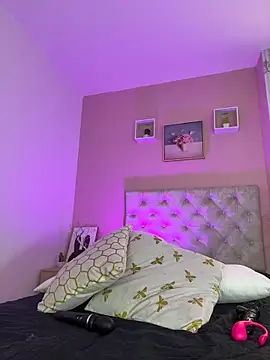 caro lovings online show from June 2026 03:34:02 AM
