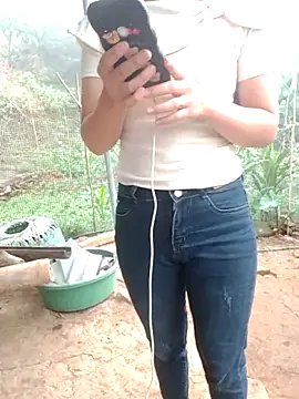 diem122 online show from April 2026 01:30:02 AM