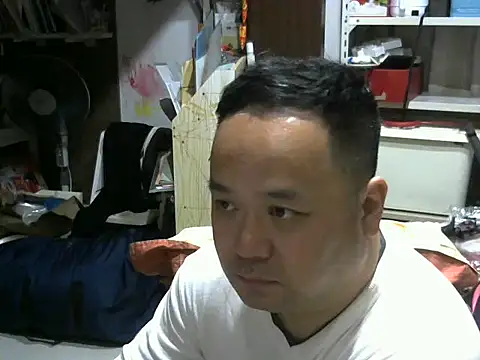 xinxinde123 online show from April 2026 11:03:02 AM