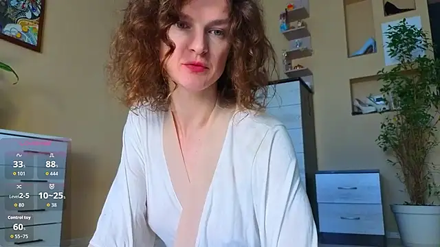 Muscle Muse online show from May 2026 02:26:01 AM