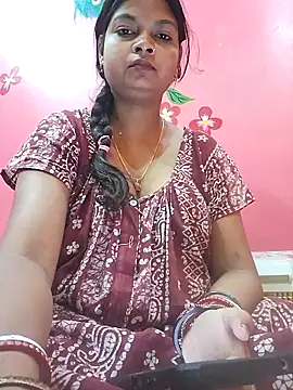 Simupaul001 online show from April 2026 11:09:02 PM