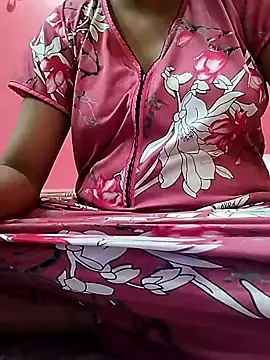 Simupaul001 online show from May 2026 09:01:02 PM