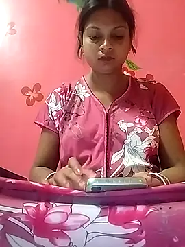 Simupaul001 online show from May 2026 10:47:02 PM