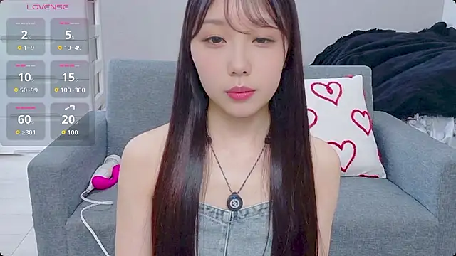 Snapshot of Minamina2 chatting on July 2026 06:03:02 AM Minamina2 online show from July 2026 06:03:02 AM