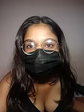 Snapshot of Your_SugarBaby- chatting on June 2026 07:44:01 PM Your SugarBaby- online show from June 2026 07:44:01 PM