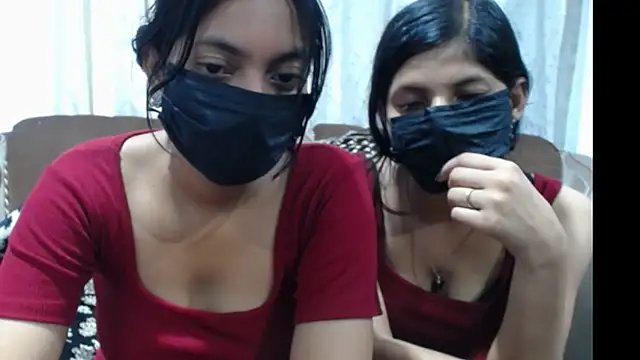 Snapshot of Rasha_ chatting on June 2026 06:52:02 AM Rasha online show from June 2026 06:52:02 AM