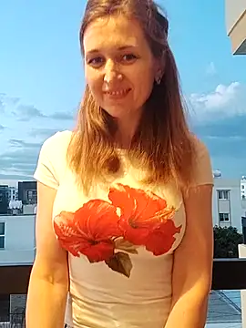 irresistibelle online show from May 2026 05:08:01 PM