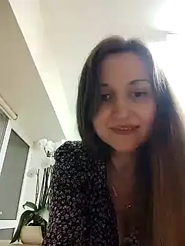 irresistibelle online show from April 2026 01:42:02 AM