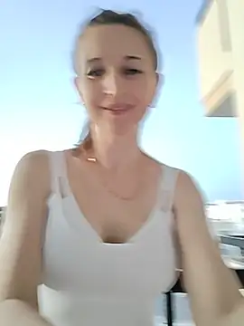 irresistibelle online show from June 2026 05:18:01 PM