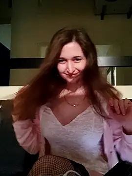 irresistibelle online show from May 2026 05:37:01 PM