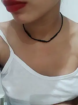 Snapshot of Kamini_rani chatting on May 2026 11:12:02 PM Kamini rani online show from May 2026 11:12:02 PM