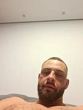 Mineirinho22c online show from April 2026 03:42:02 AM