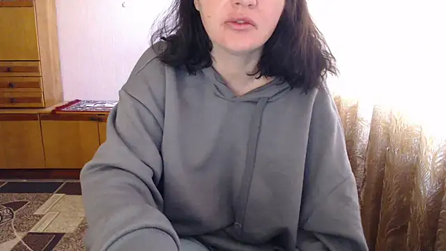 AlinaxJames online show from May 2026 08:28:02 AM