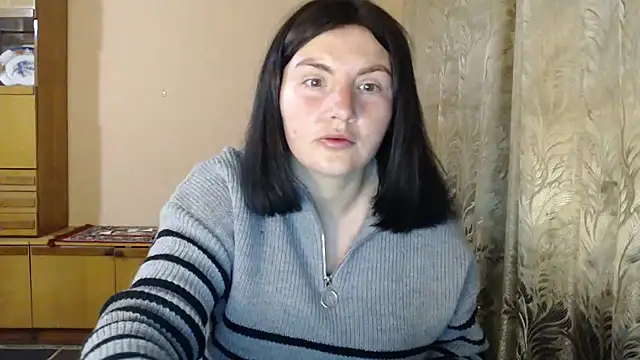 AlinaxJames online show from April 2026 02:14:02 AM