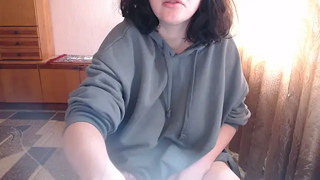 AlinaxJames online show from May 2026 07:21:01 AM