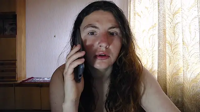 AlinaxJames online show from April 2026 12:52:02 PM