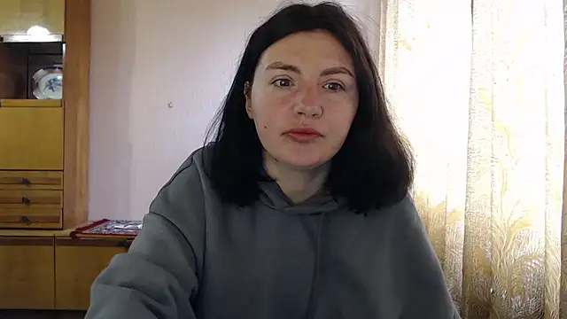 AlinaxJames online show from April 2026 08:41:01 AM