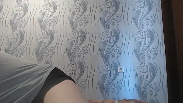 AlinaxJames online show from June 2026 07:47:02 AM
