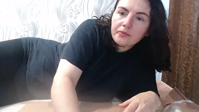 AlinaxJames online show from June 2026 07:58:02 AM