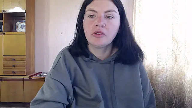 AlinaxJames online show from May 2026 07:02:02 AM