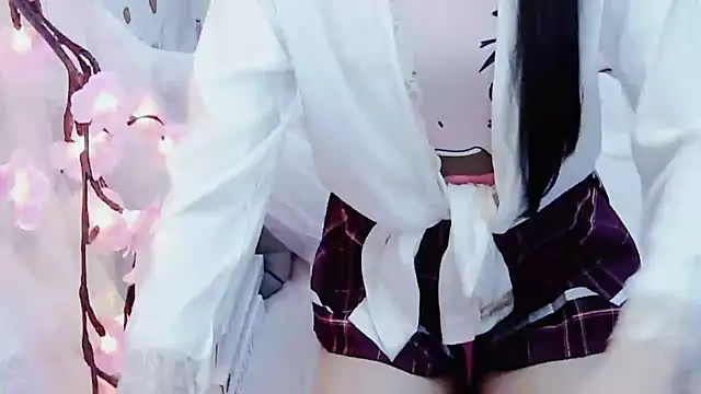 Snapshot of SexyBona chatting on June 2026 03:39:02 AM SexyBona online show from June 2026 03:39:02 AM
