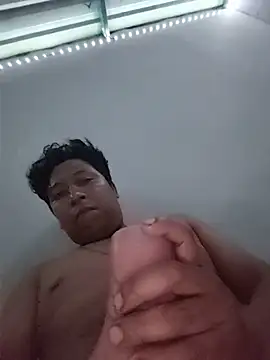 Snapshot of Jose12ulises chatting on June 2026 04:01:02 AM Jose12ulises online show from June 2026 04:01:02 AM