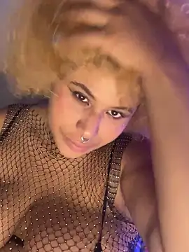 Saphire-XXX online show from April 2026 01:39:02 AM