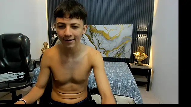 Marcello Vega online show from May 2026 04:03:01 PM