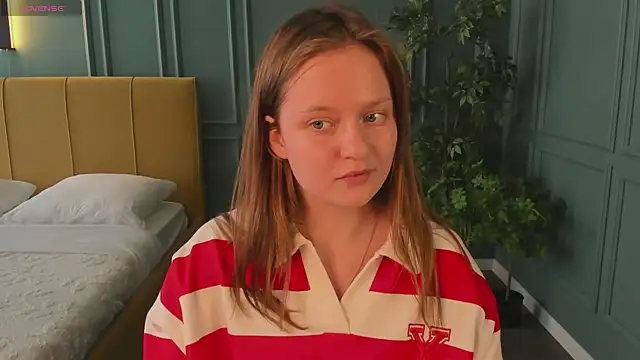 French Fry online show from May 2026 01:03:01 PM