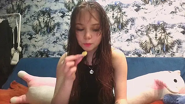 Princess Mira online show from June 2026 05:40:01 PM