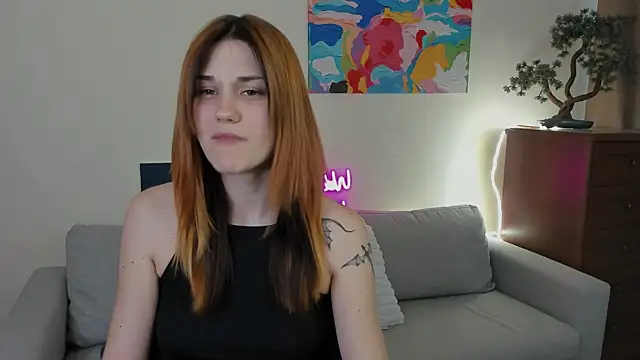elani lune online show from May 2026 12:05:01 PM