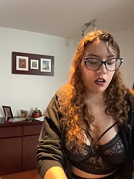 AliceMtz online show from May 2026 06:55:02 PM