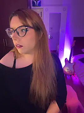 AliceMtz online show from May 2026 10:41:02 PM