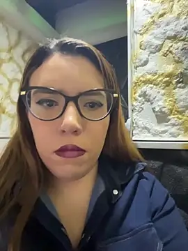AliceMtz online show from May 2026 08:51:02 PM