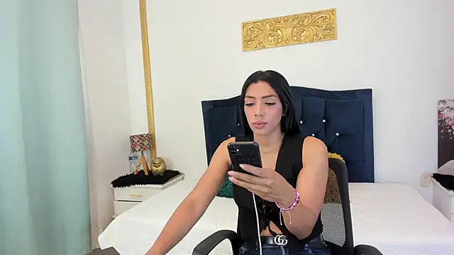 AmberKayleigh online show from June 2026 04:45:01 PM
