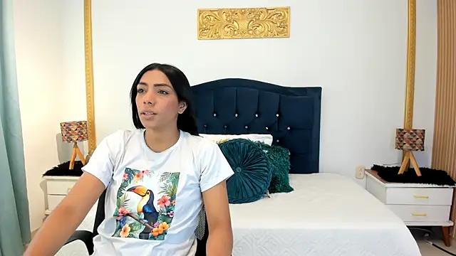 AmberKayleigh online show from July 2026 02:18:02 PM