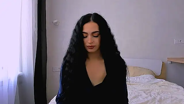 Mistic Fox online show from June 2026 10:32:01 AM