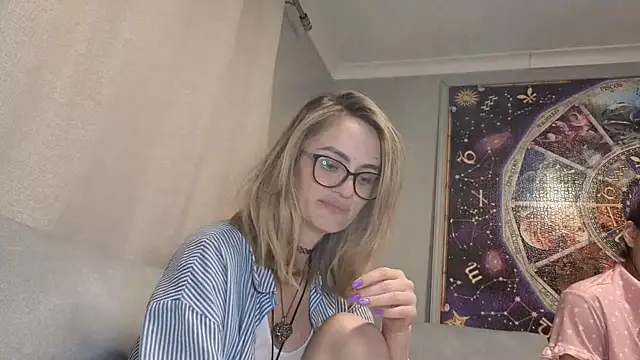 yara4u online show from April 2026 09:32:01 PM