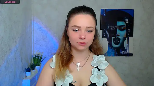 NicoleAura online show from May 2026 06:32:01 AM