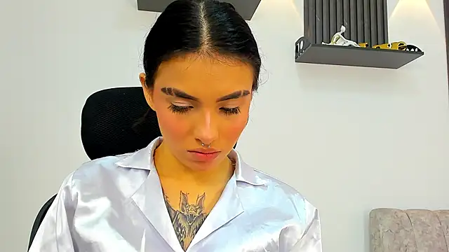 Snapshot of isabella_hv chatting on July 2026 07:16:01 PM isabella hv online show from July 2026 07:16:01 PM