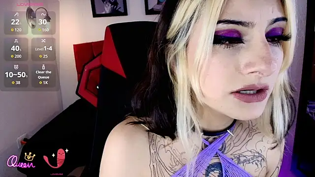 Snapshot of aliceinflames chatting on May 2026 08:28:02 PM aliceinflames online show from May 2026 08:28:02 PM
