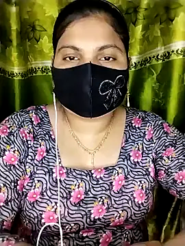Snapshot of Sila_Vabi9 chatting on April 2026 11:28:02 AM Sila Vabi9 online show from April 2026 11:28:02 AM