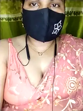 Snapshot of Sila_Vabi9 chatting on May 2026 07:47:02 PM Sila Vabi9 online show from May 2026 07:47:02 PM